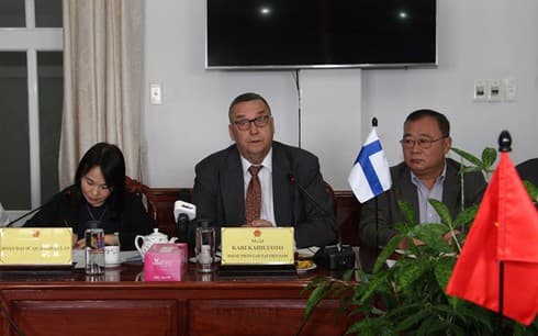 Finland keen to help Hau Giang deal with climate change