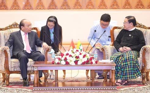 PM Phuc meets with Speaker of the Union Assembly of Myanmar