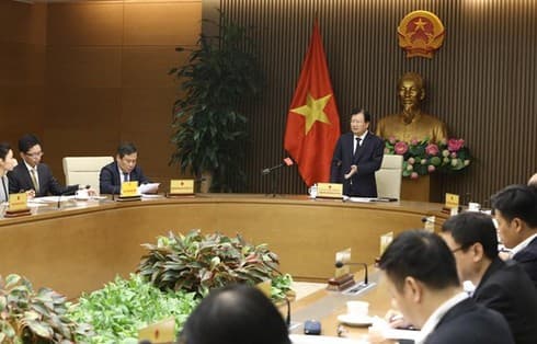 Deputy PM asks for stepping up industrialisation strategy