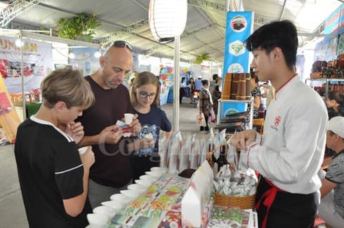 Array of domestic and foreign exhibitors participate in Da Lat Flower Trade Fair
