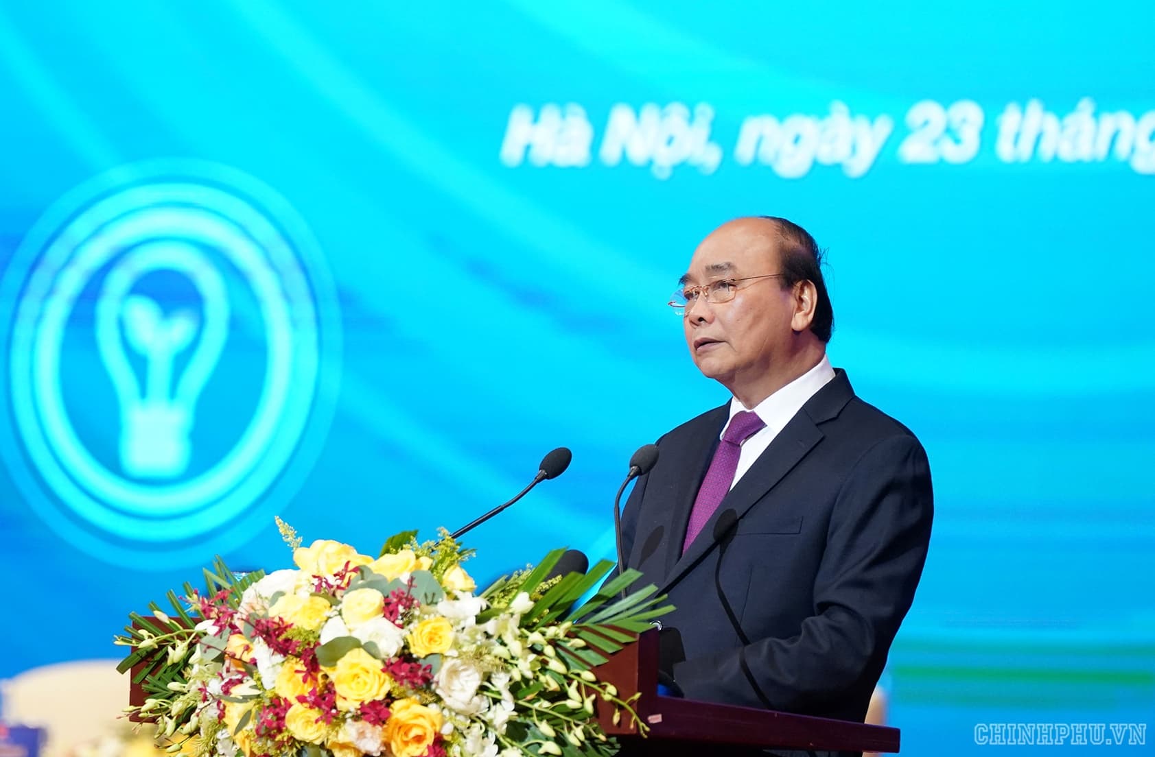 Gov’t chief chats with business community