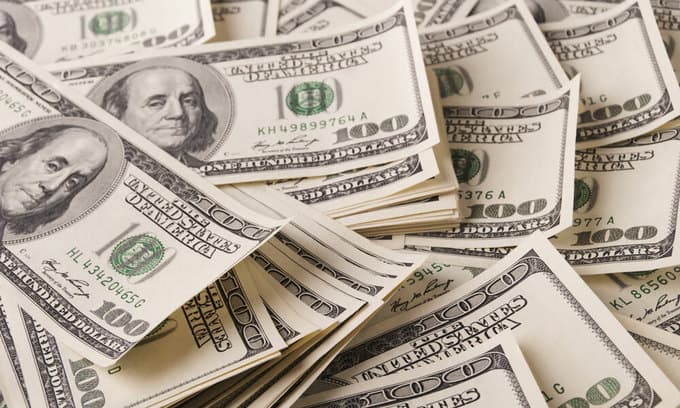 Foreign exchange reserves reach new peak