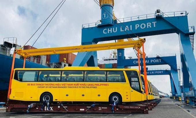 Vietnamese automaker ships buses to Philippines