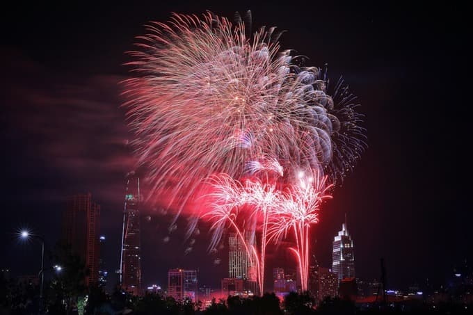 Vietnam rings in the New Year with fireworks