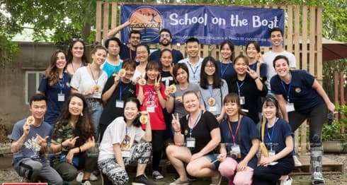 French NGO provides study assistance to underprivileged children in Hanoi