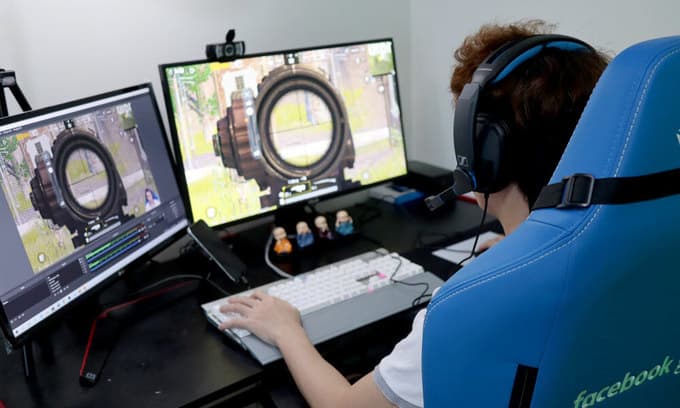Live streaming becomes a growing livelihood in Vietnam