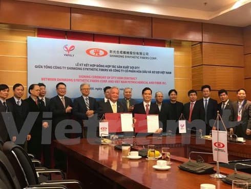 VNPOLY, SSFC team up for yarn production