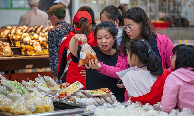 Demand for senior executives in retail sector to rise after Tet