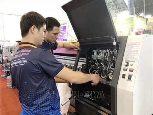 Media, advertising industries have high human resources needs