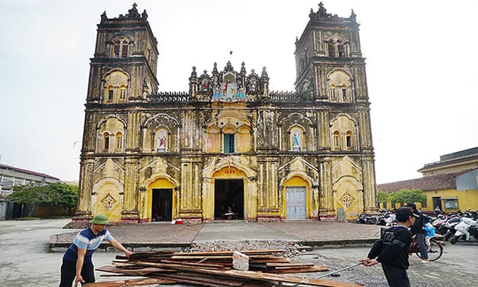Petitioners lose battle to keep Vietnam's 135-year-old cathedral