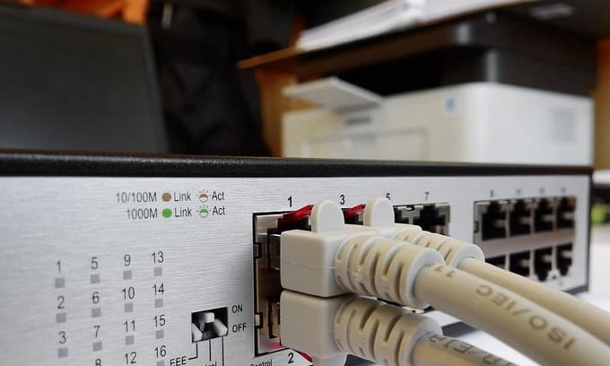 Cable repair delay slows internet speed in Vietnam