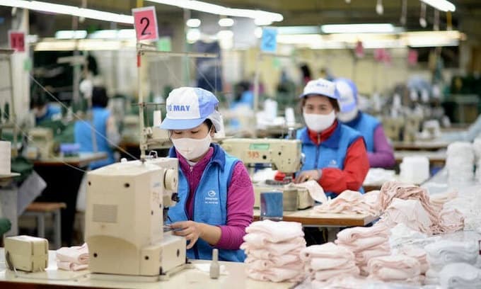 Vietnam mulls scrapping import tariffs on face masks