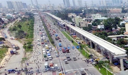 HCM City vows to speed up work on first metro line