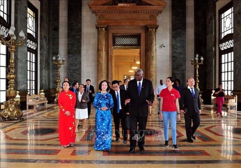 Vietnam aspires to deepen time-honoured friendship with Cuba