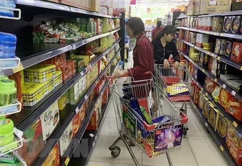 HCM City: February retail sales, service revenue drop