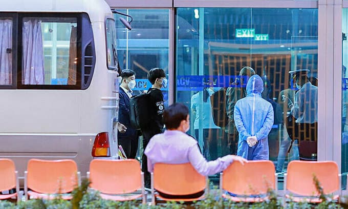 Da Nang, Can Tho divert flights from South Korea
