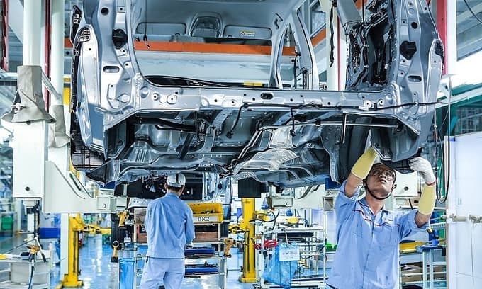 Toyota Vietnam halts production over Covid-19 concerns