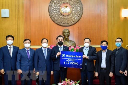 RoK's bank supports over US$200,000 for Vietnam’s COVID-19 fight