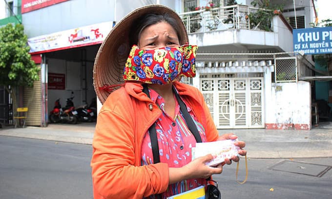 Monthly allowance to bolster HCMC lottery vendors, destitute