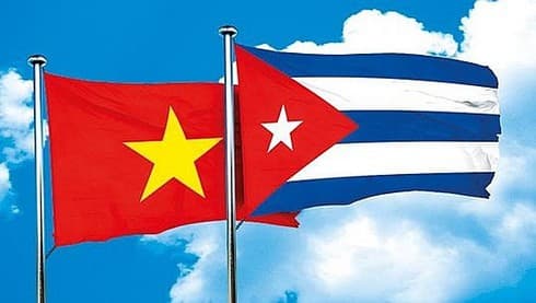 Array of import tariff lines from Cuba falls to 0% from April 1