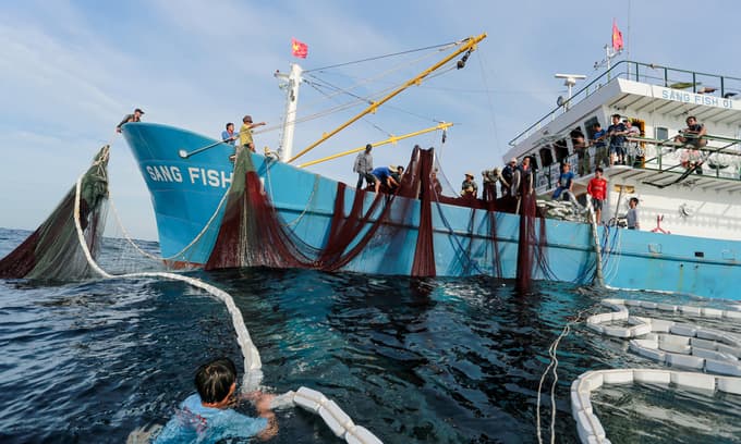China’s East Sea fishing ban invalid: agriculture ministry