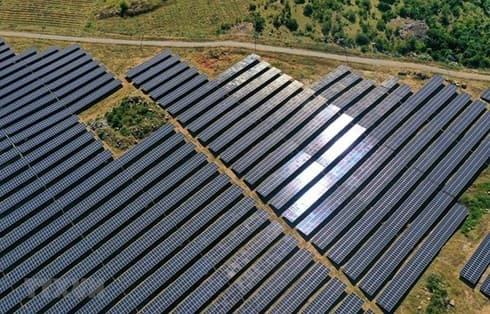 HCM City steps up rooftop solar power development