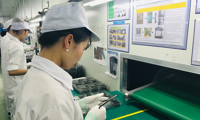 Vietnam faces heavy competition in wooing businesses relocating from China