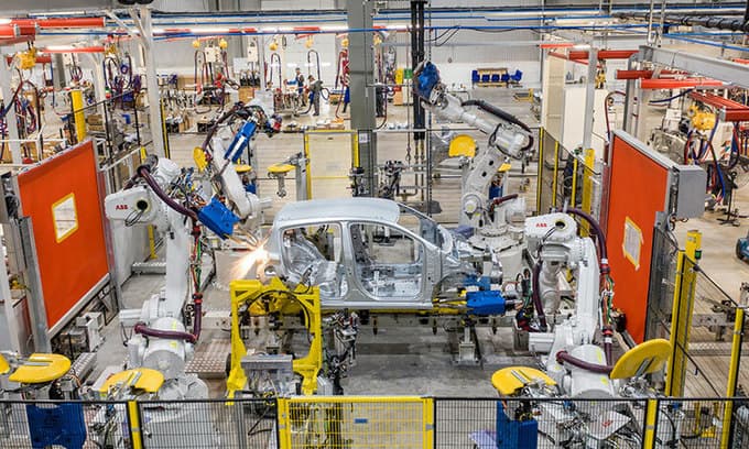 Government cuts taxes, fees to support automakers, airlines