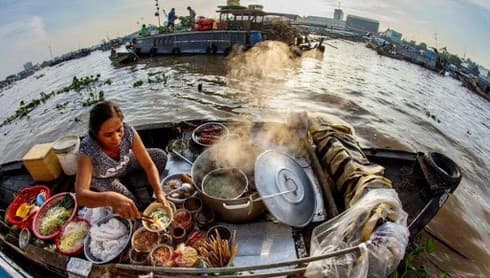 Vietnam stimulates domestic tourism to restore economy