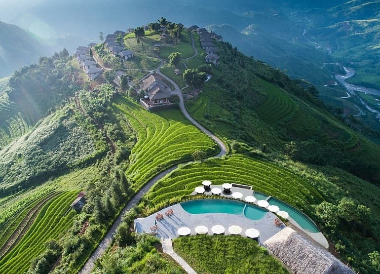Where you can swim into different horizons