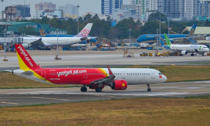 Vietjet expects profits plunge due to coronavirus