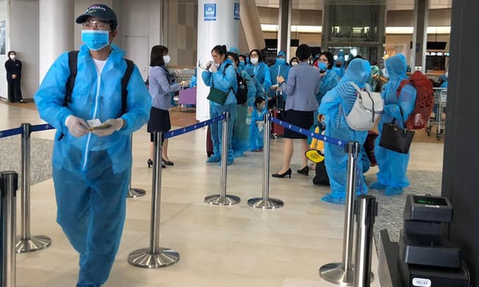 Number of Vietnamese workers going abroad falls by 40 pct in H1