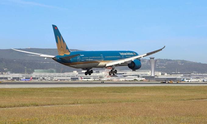 Four direct flights to repatriate American citizens from Vietnam
