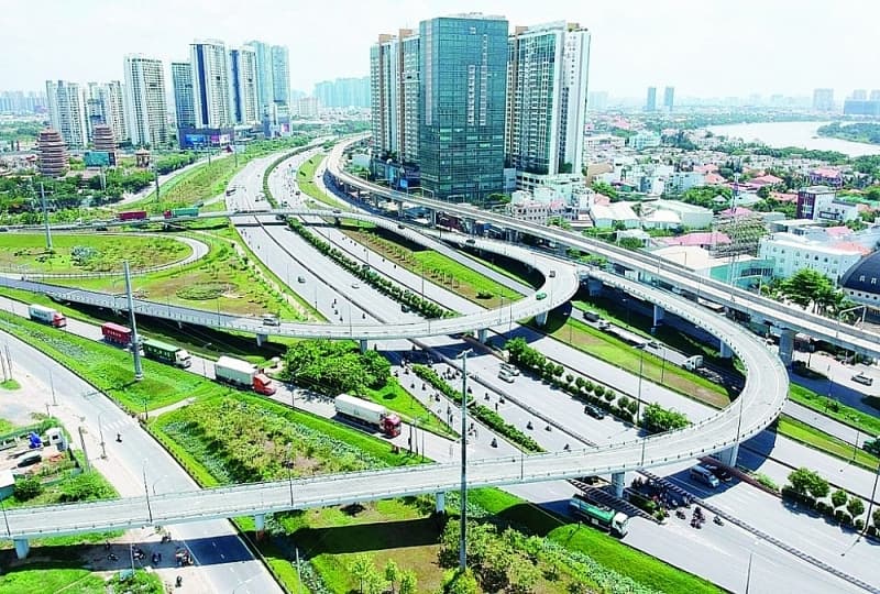Sprint race" to disburse public investment