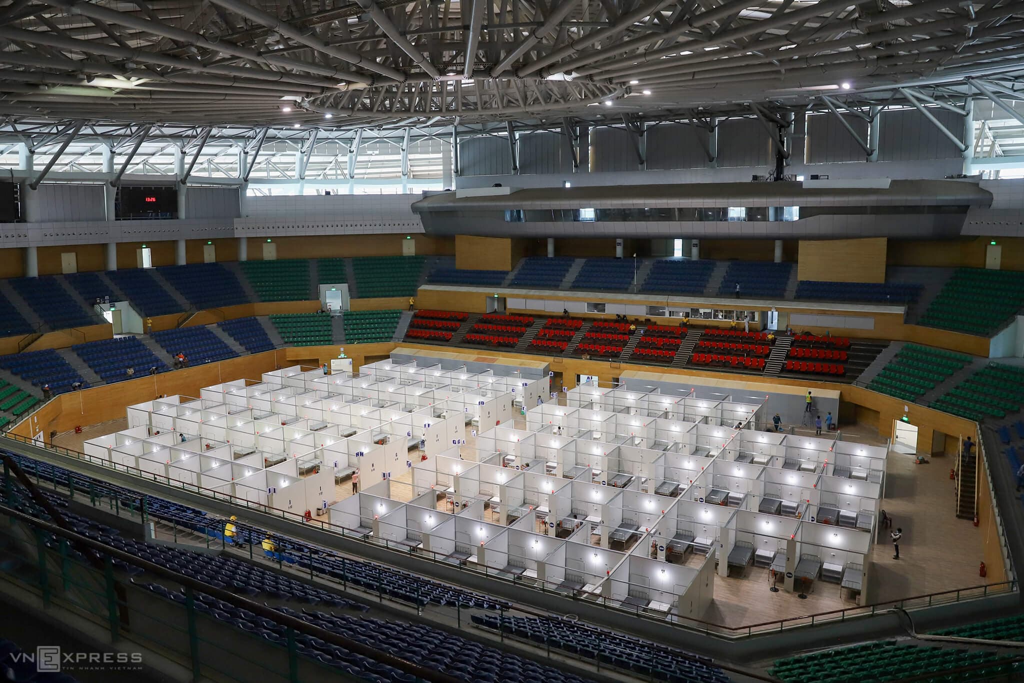 Da Nang finishes field hospital in four days to treat Covid-19 spillover