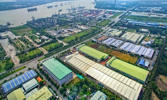 Seven state companies in HCMC post losses