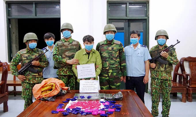 Vietnam seizes 16.8 tons of drugs, 1.1 tons of ivory in 5 years