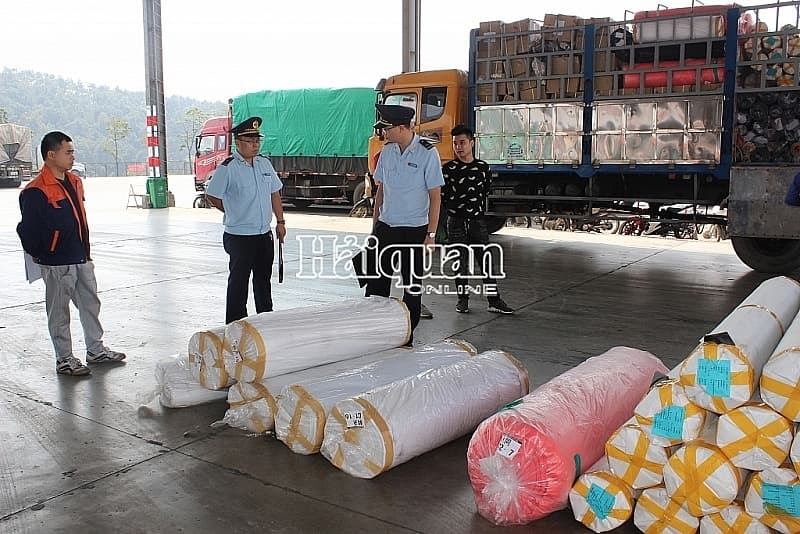 Lang Son: Strengthen pandemic prevention measures and facilitate import – export activities