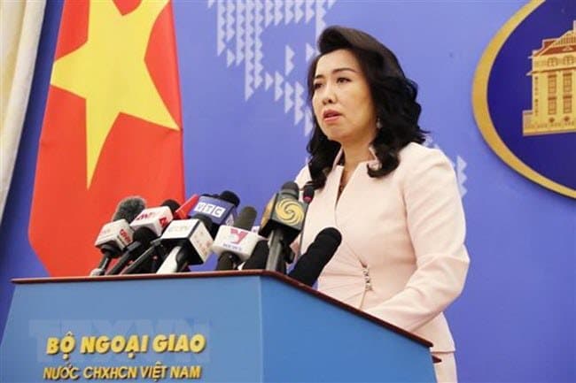VN responds to China’s deployment of H-6J bomber to Hoang Sa
