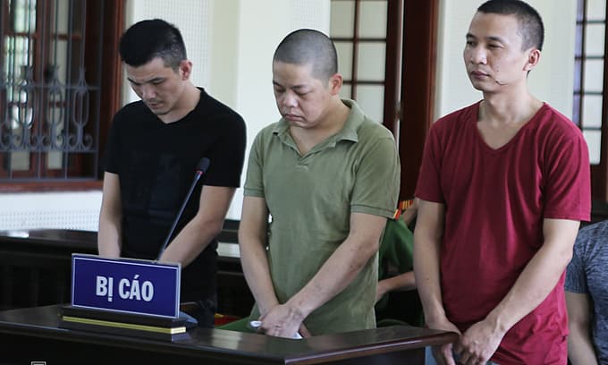 Three Chinese jailed for stealing $12,000 from ATMs