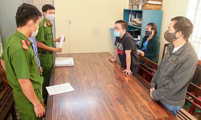 24 fined for drug possession, flouting social distancing in Da Nang