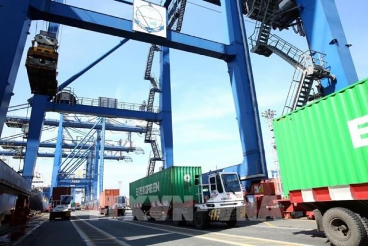 HCM City maintains export growth in eight months
