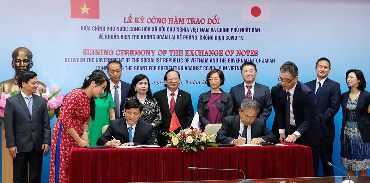 Japan to offer JPY 2 billion to help fight COVID-19