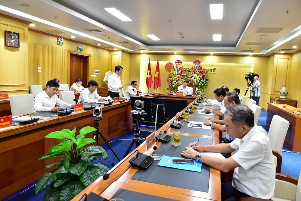 Positive changes in revenue structure of tax sector