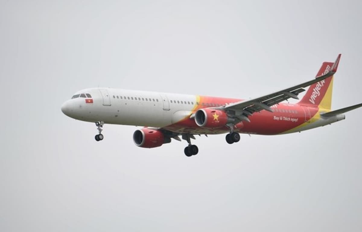 Vietjet resumes domestic flight network, offering millions of discounted tickets