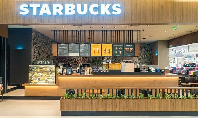 Starbucks struggles to beat Vietnamese coffee chains