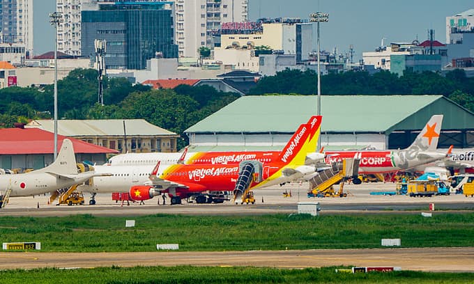 Fracas at Tan Son Nhat airport as South Korea returnees protest high quarantine fees