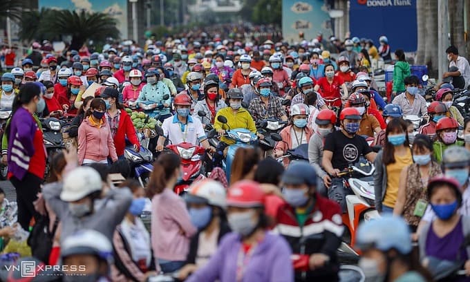 Covid-19 crisis hurts 31.8 million Vietnamese workers