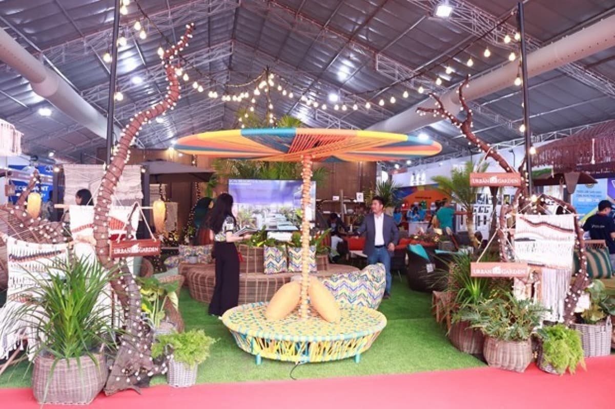 Hanoi hosts Vietbuild international exhibition 2020