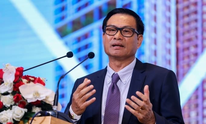 Deposed chief cuts stake in construction giant Coteccons